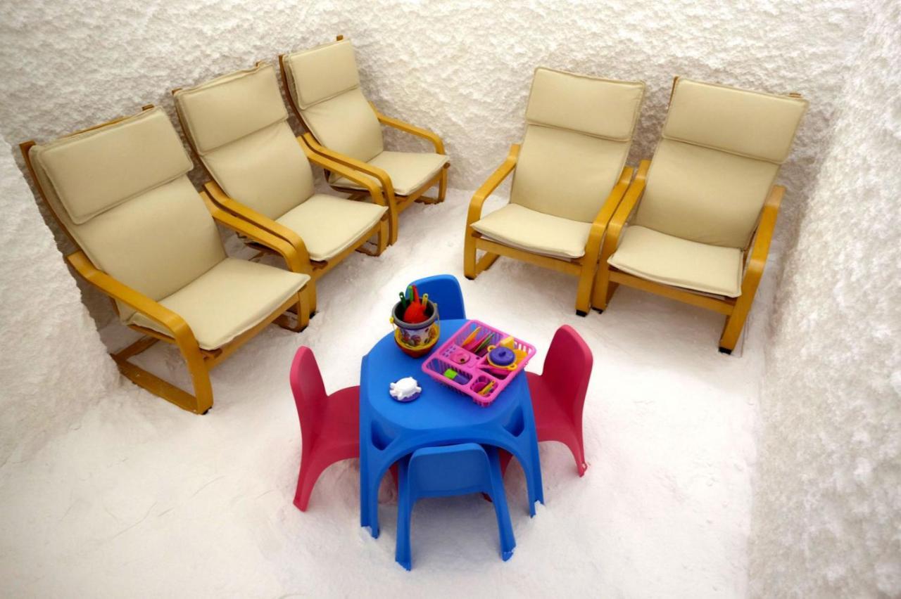Paradise Hotel & Relax Center Поморие Екстериор снимка